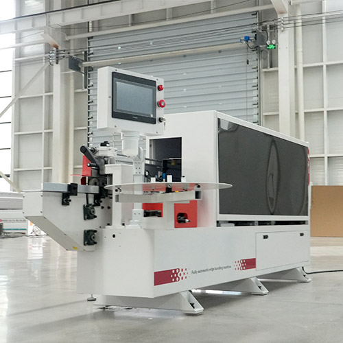Máquina de encolado de cantos totalmente automática